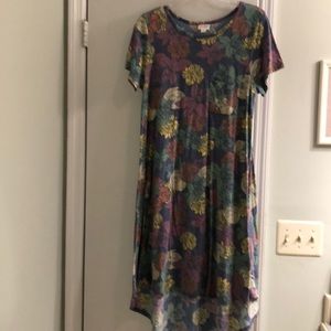 Lularoe M Carly